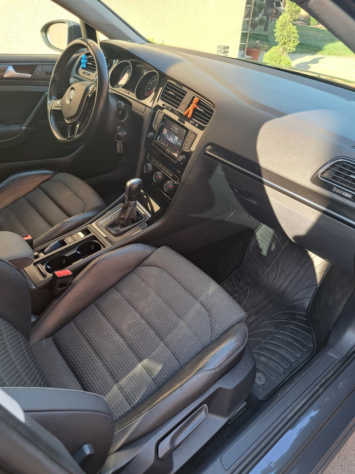 VW Golf 7 Variant 1,6 TDI Highline 5900€, fotografija 13