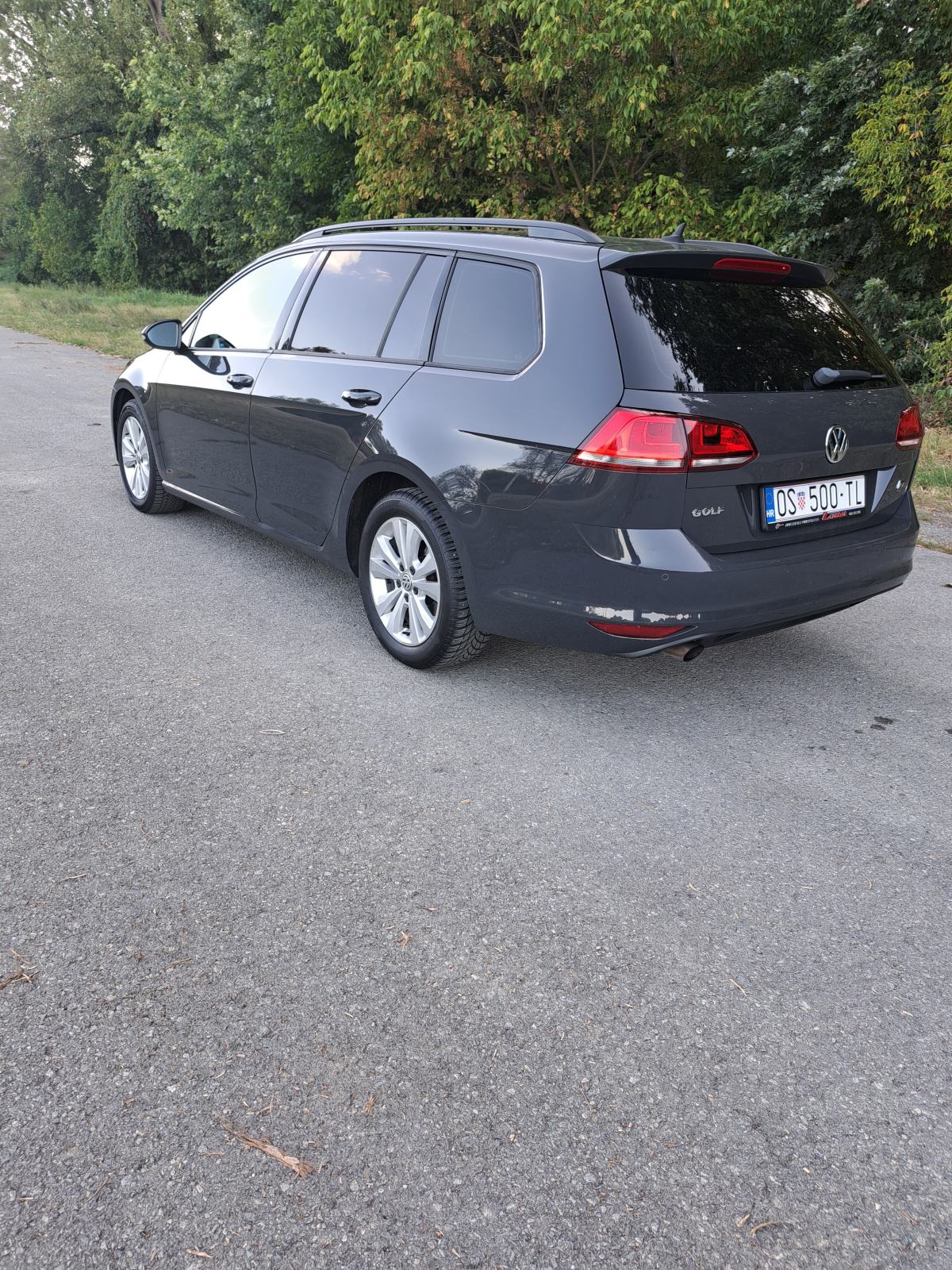 VW Golf 7 Variant 1,6 TDI Highline 5900€, fotografija 14