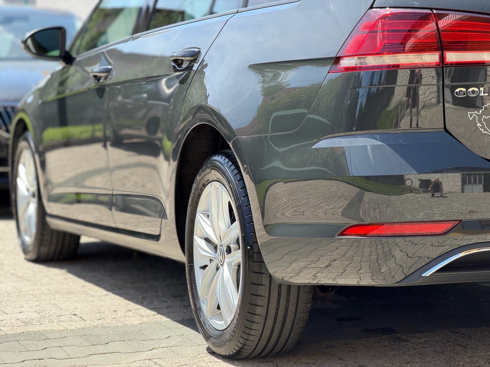 VW Golf 7 Variant 1,6 TDI, Comfortline, Navi, 8xAlu, Servisna, fotografija 14