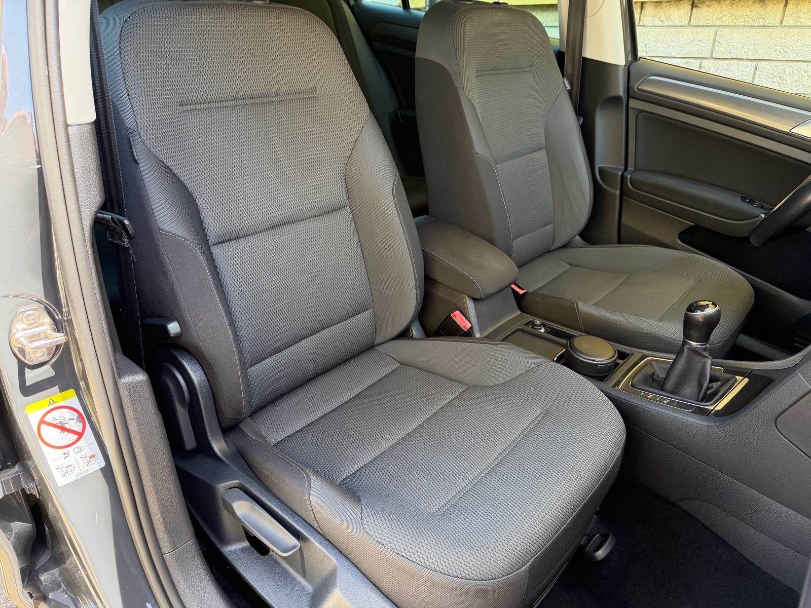 VW Golf 7 Variant 1,6 TDI, Comfortline, Navi, 8xAlu, Servisna, fotografija 19