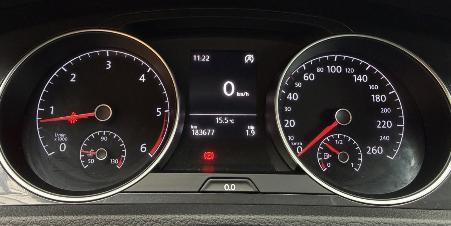 VW Golf 7 Variant 1,6 TDI Comfortline PARK SENZORI-KLIMATIZACIJA-TEMP., fotografija 12