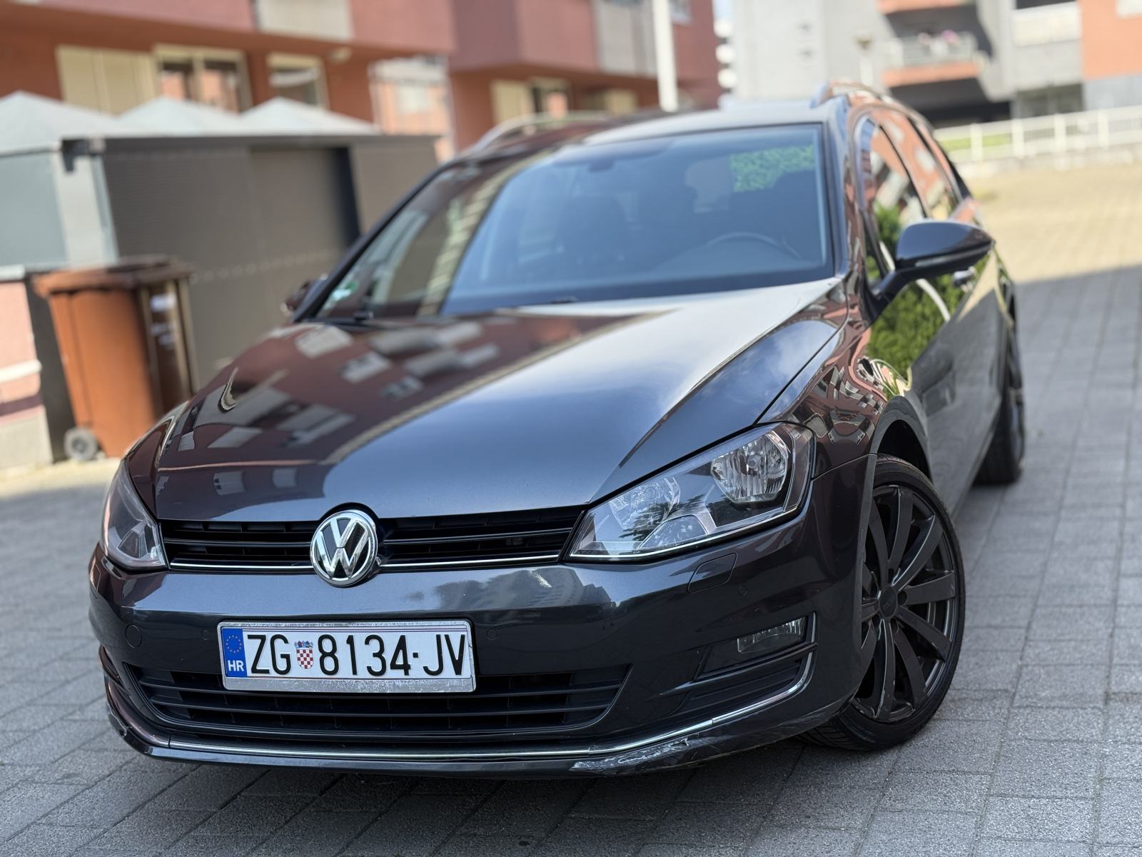 VW Golf 7 Variant 1,6 TDI DSG / ALLSTAR / SAMO 168tkm / NAVI / PDC, fotografija 2