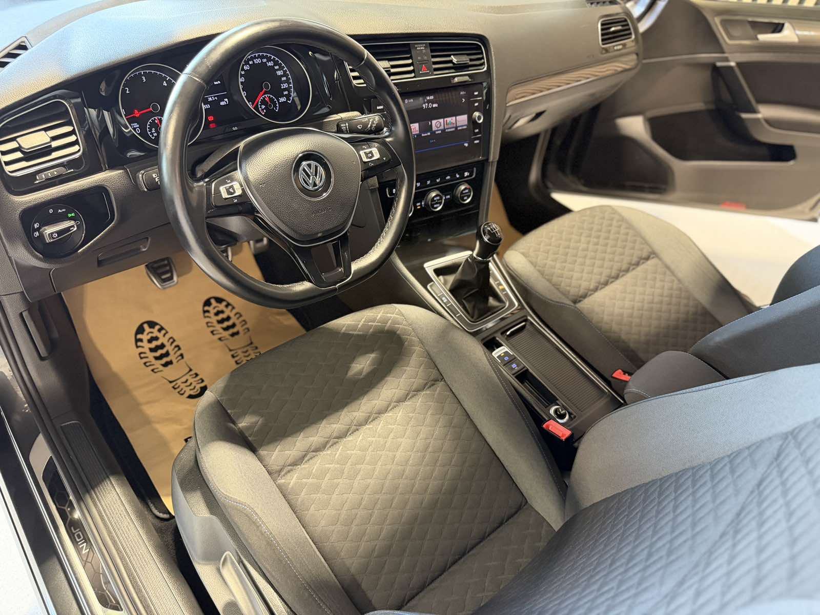 VW Golf 7.5 Variant 1,6 TDI JOIN *NAVI - ACC -CARPLAY - 12 MJ JAMSTVO*, fotografija 18