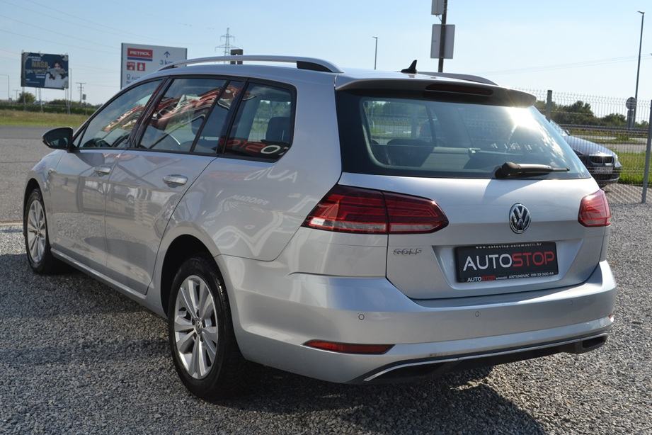 VW Golf 7 Variant 1,6 TDI *** LEASING BEZ UČEŠĆA *** SERVISNA ***, fotografija 4