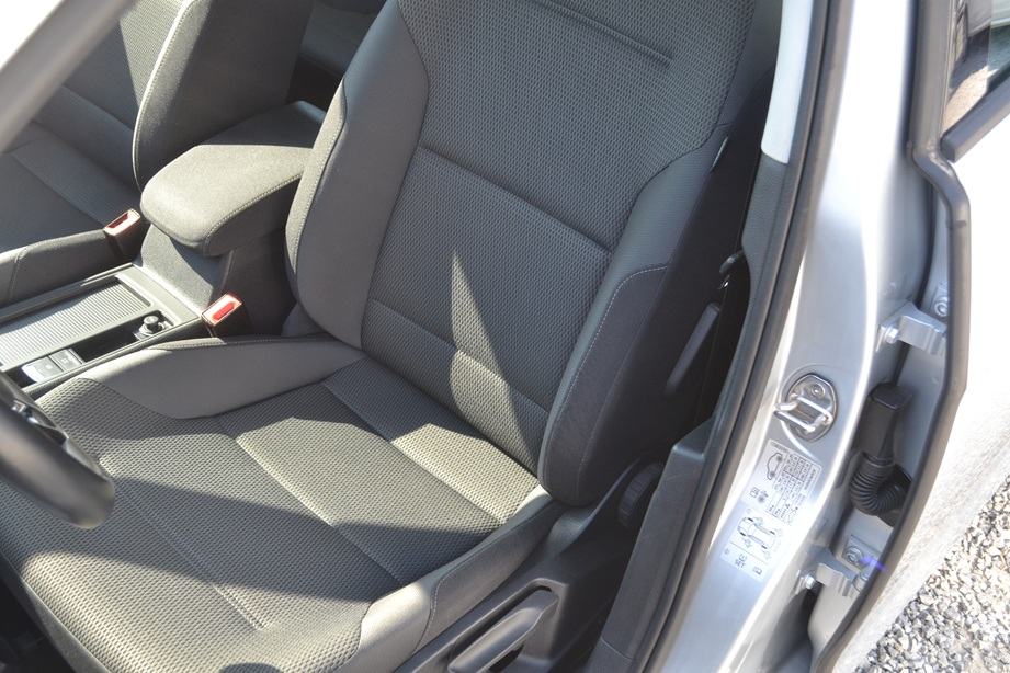 VW Golf 7 Variant 1,6 TDI *** LEASING BEZ UČEŠĆA *** SERVISNA ***, fotografija 7