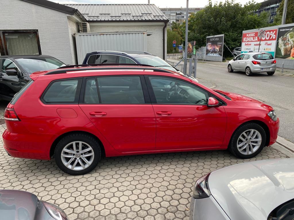 VW Golf 7 Variant 1,6 TDI, RADAR, KLIMA, 4 X GARANCIJA !, fotografija 5