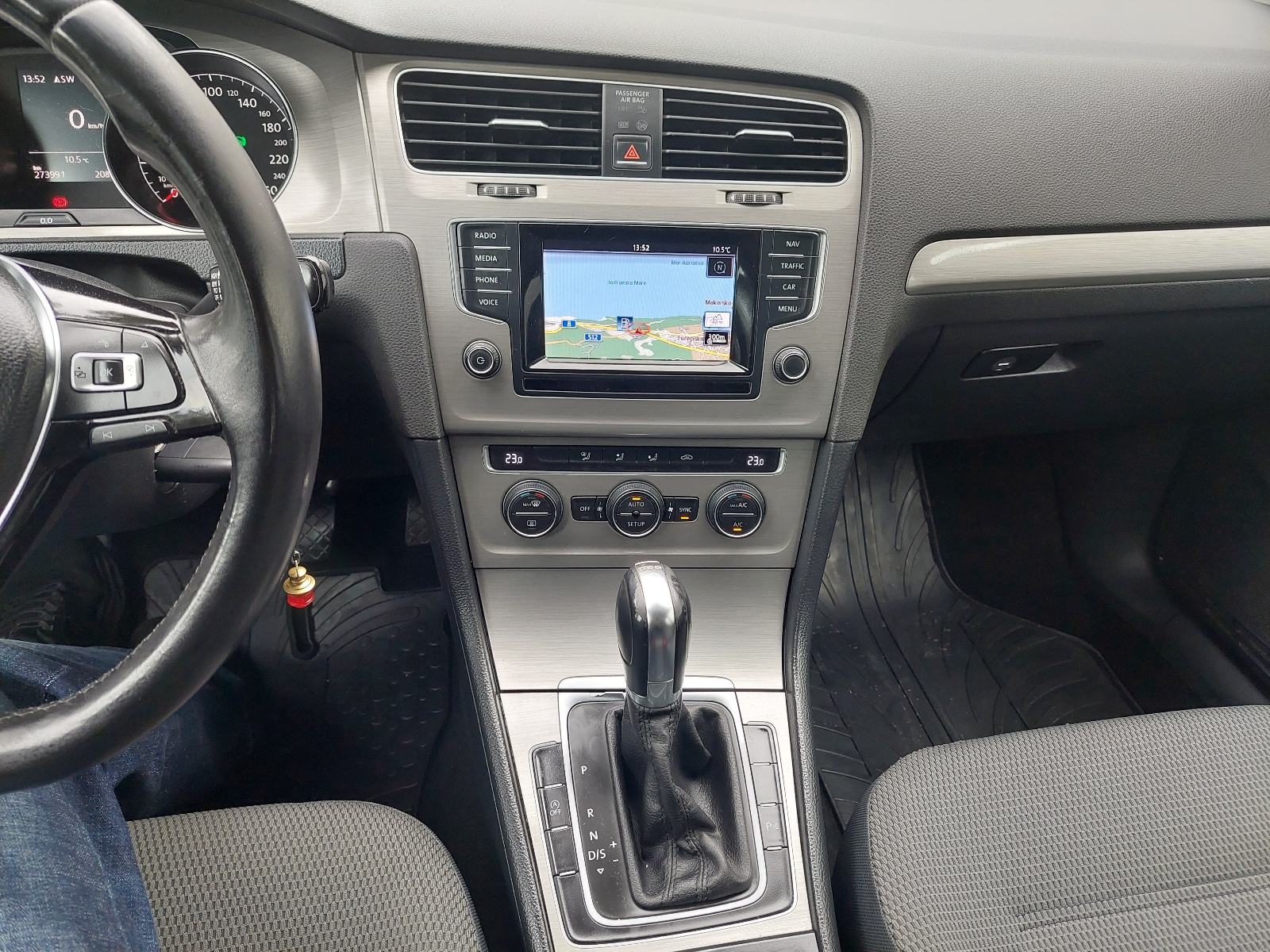 VW Golf 7 Variant 1,6 TDI, fotografija 10
