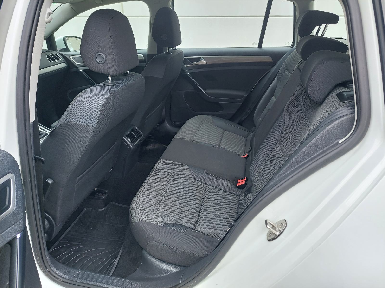 VW Golf 7 Variant 1,6 TDI, fotografija 17