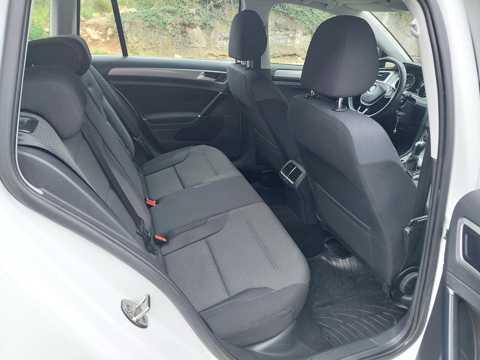 VW Golf 7 Variant 1,6 TDI, fotografija 18