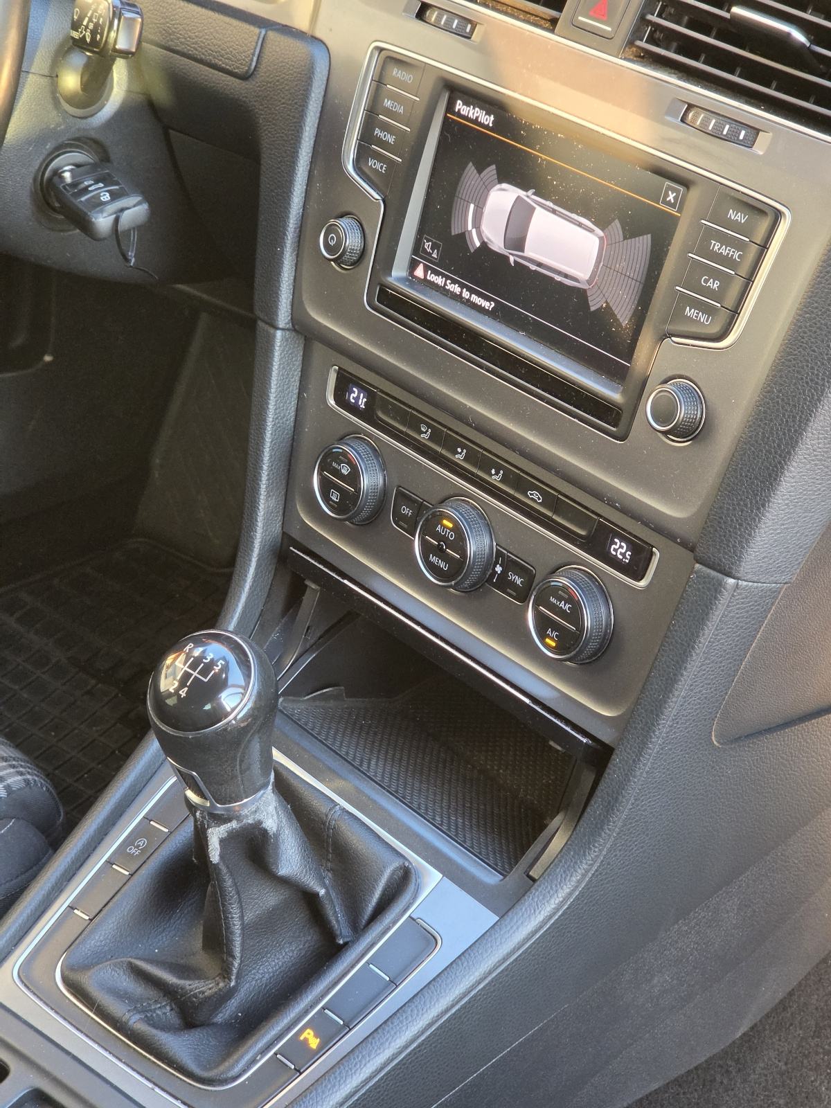 VW Golf 7 Variant 1,6 TDI, fotografija 6