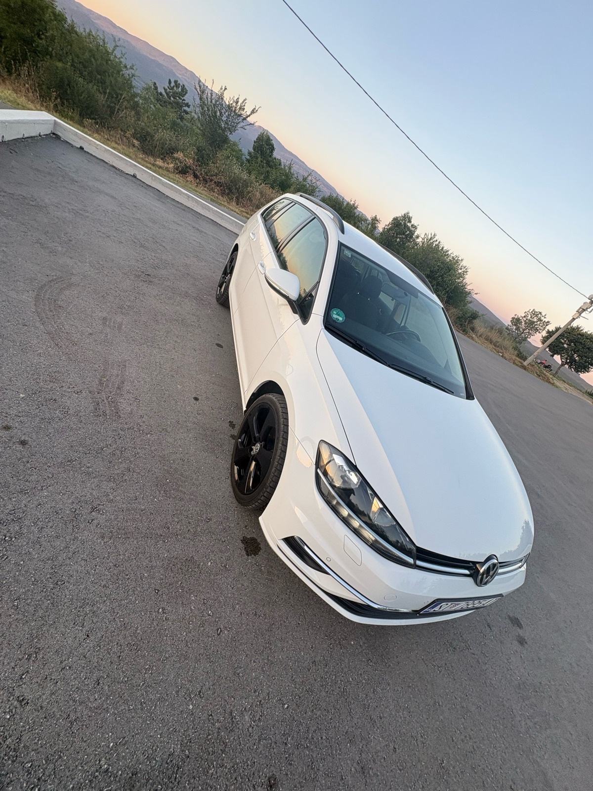 VW Golf 7.5 Variant 1,6 TDI 2020 god., fotografija 10