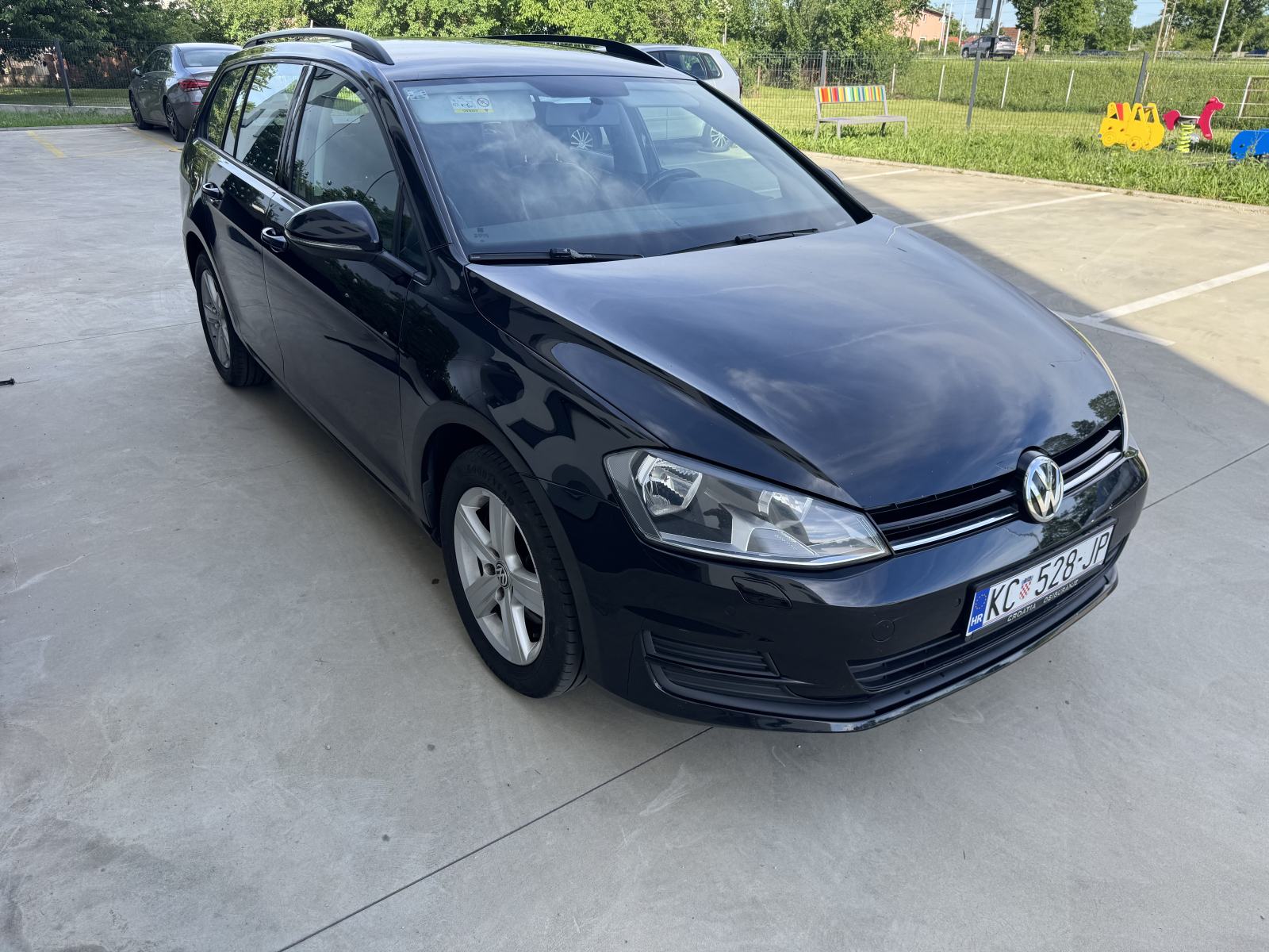 VW Golf 7 Variant 1,6 TDI, fotografija 2