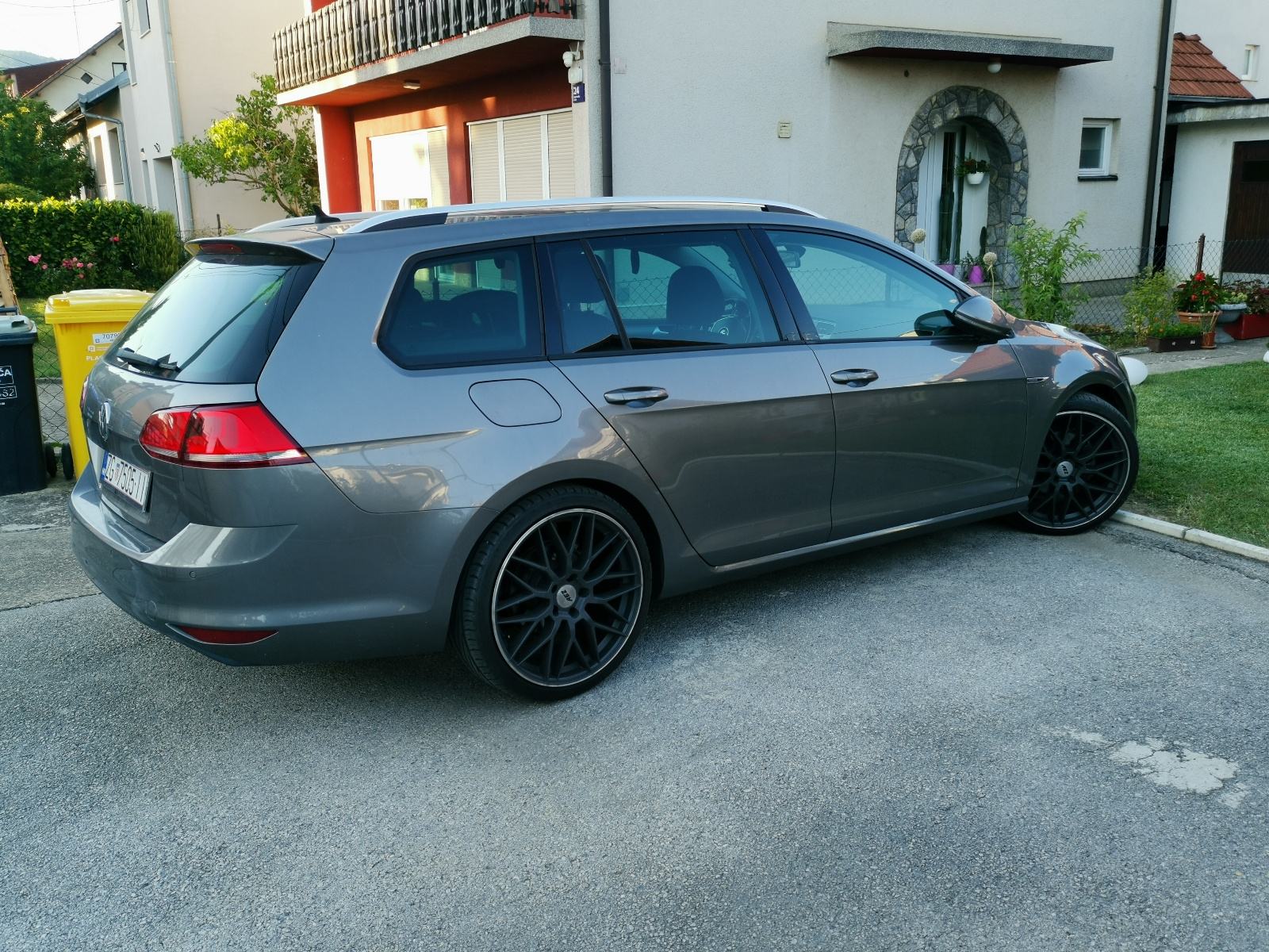 VW Golf 7 Variant 1,6 TDI, fotografija 7