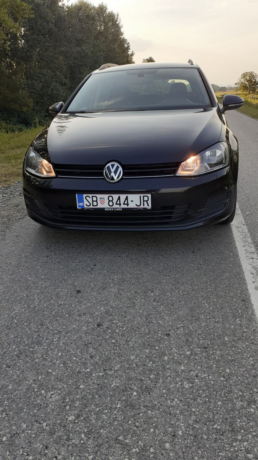 VW Golf 7 Variant 1,6 TDI, fotografija 2