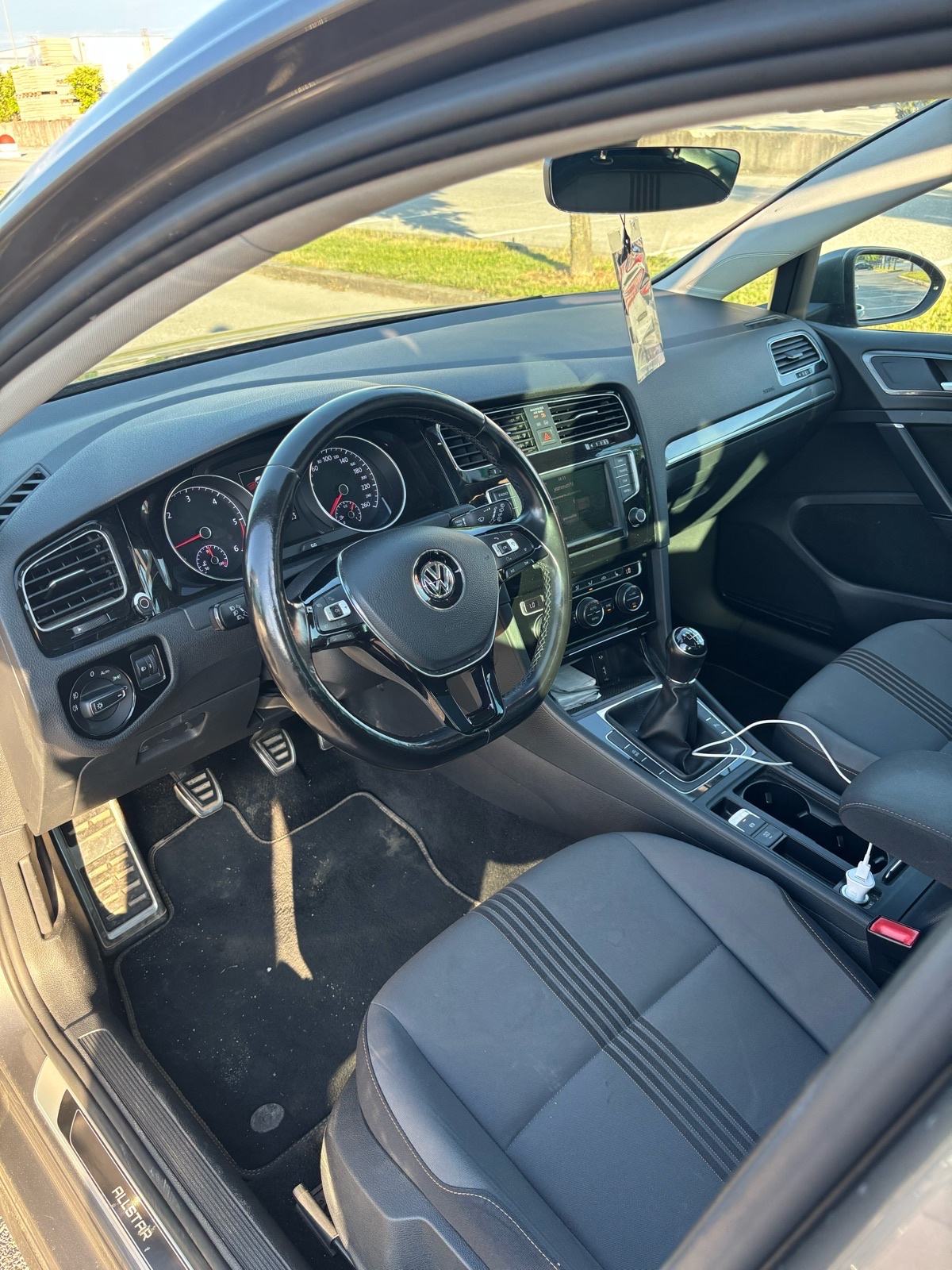 VW Golf 7 Variant 2,0 TDI BMT, fotografija 12
