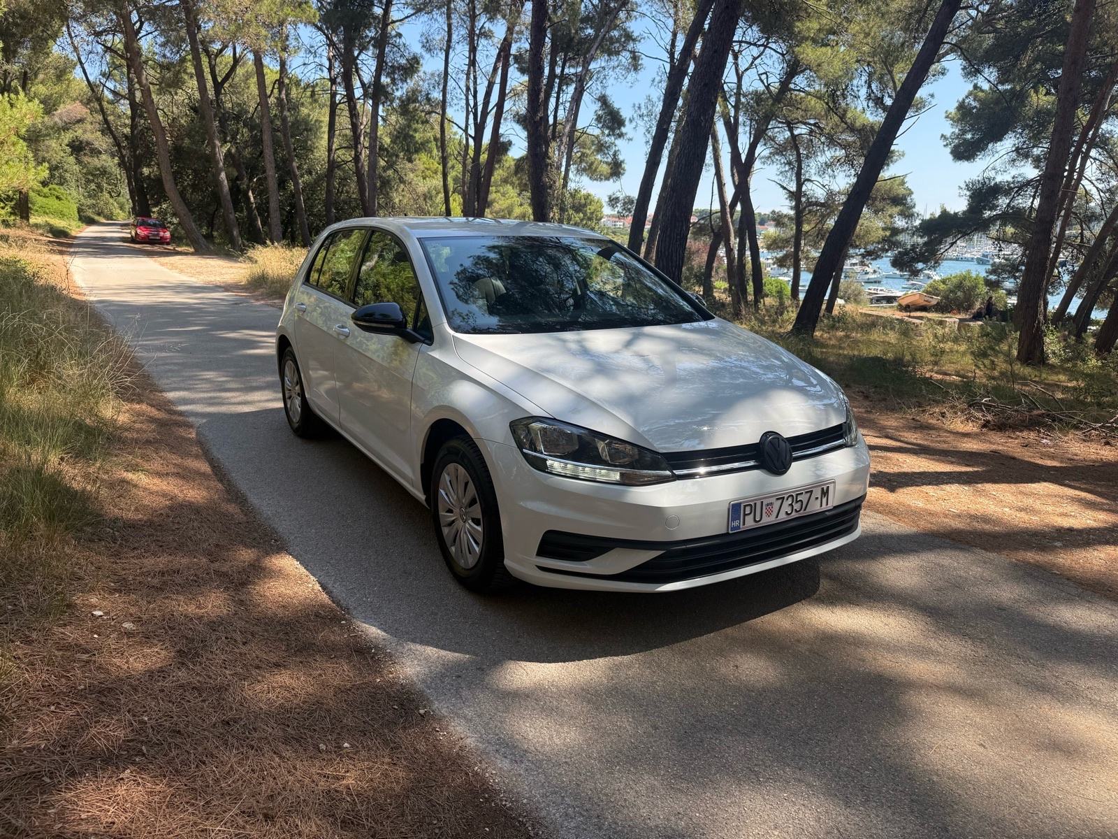 VW Golf 7.5 1.0 TSI Trendline, fotografija 2