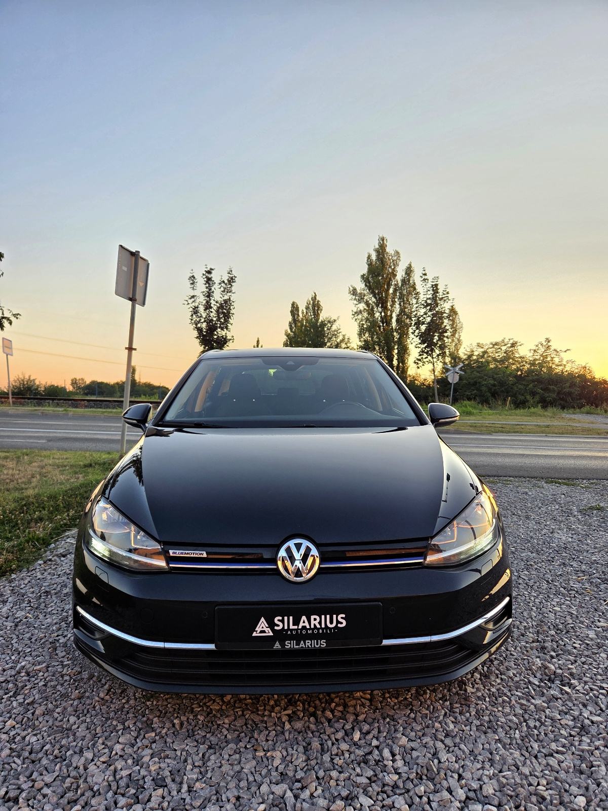 VW Golf 7.5 1.5 TSI-143TKM-JAMSTVO 12MJ-IQ.DRIVE,GRIJ.SJED,NAVI, fotografija 2