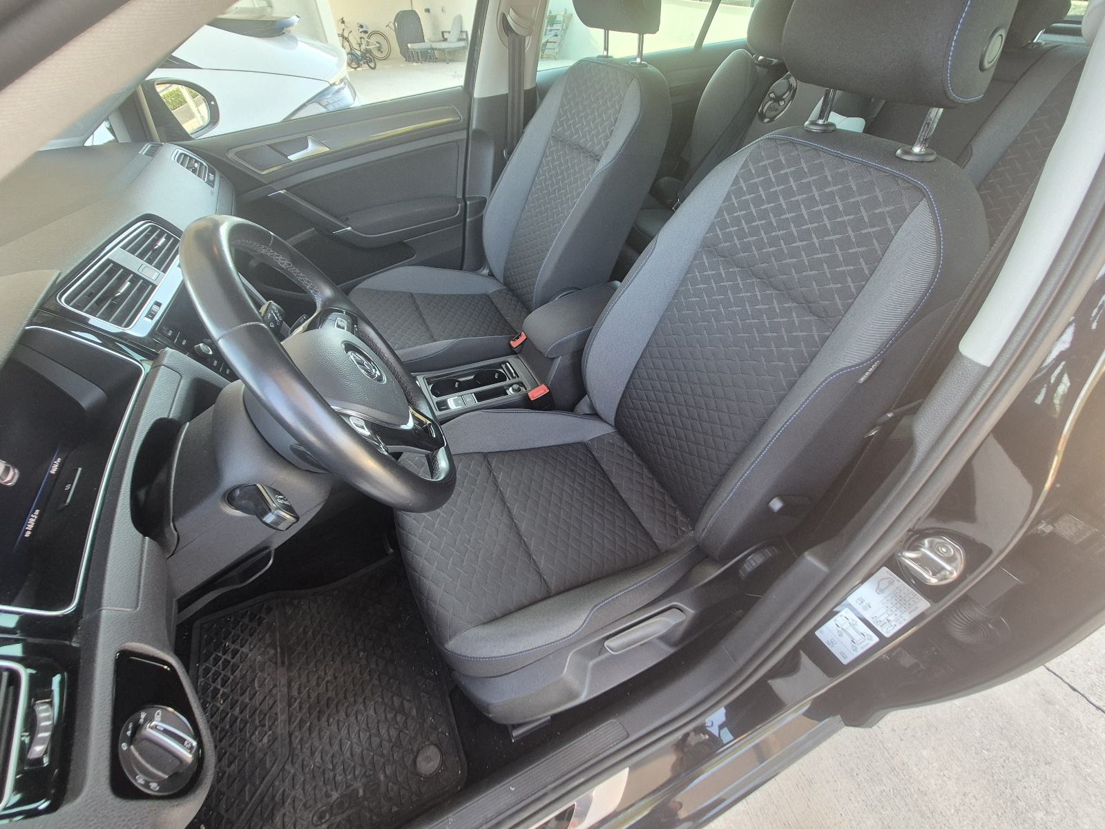 VW Golf 7.5 1,5 TSI DSG automatik, fotografija 11
