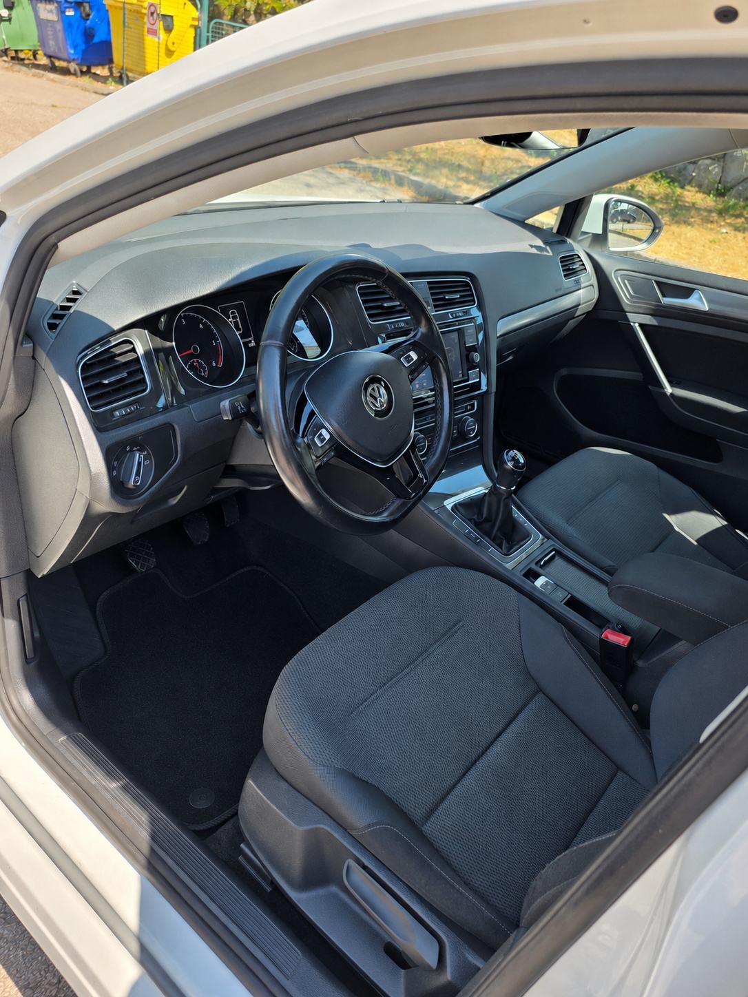 VW Golf 7.5 1,6 TDI Comfortline (1. vlasnik, 122.500km, reg 07/27), fotografija 9