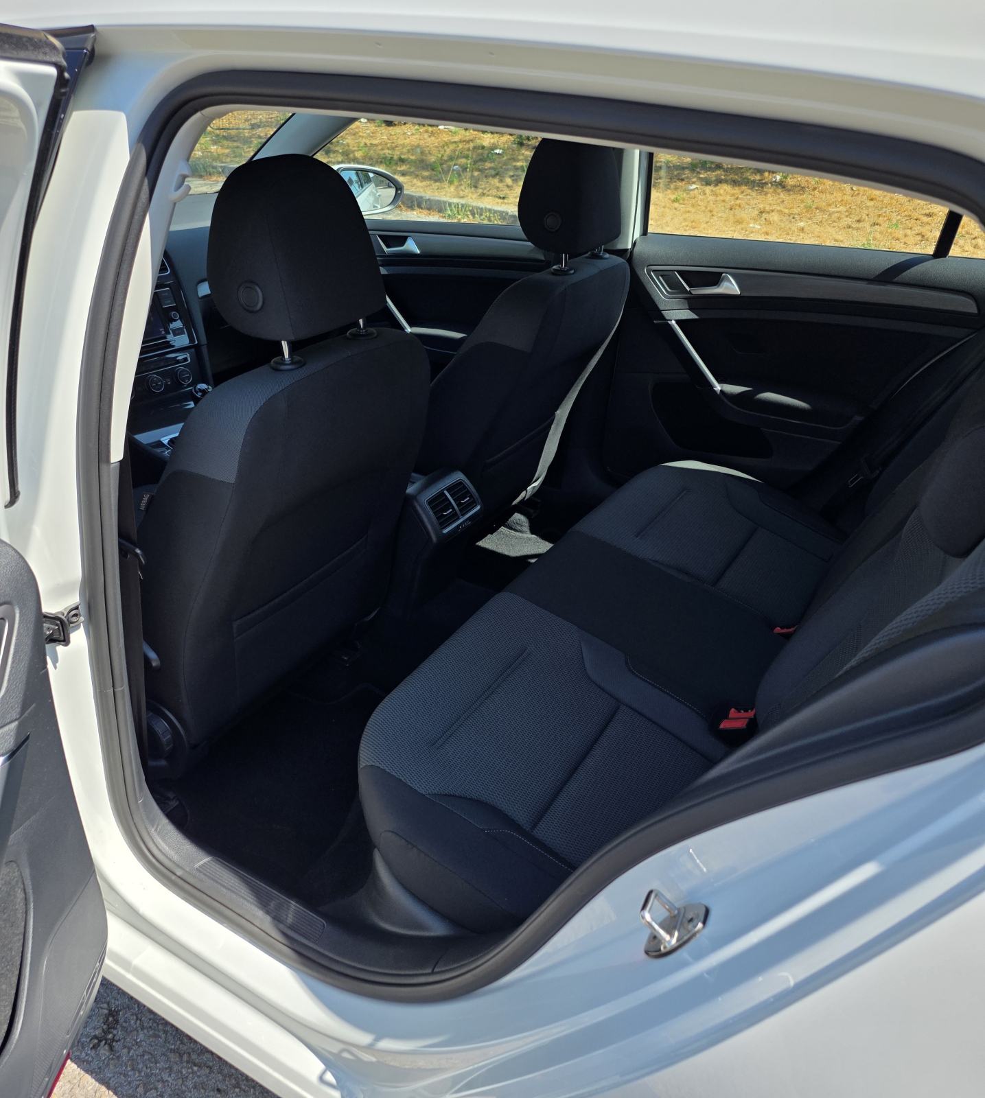 VW Golf 7.5 1,6 TDI Comfortline (1. vlasnik, 122.500km, reg 07/27), fotografija 14