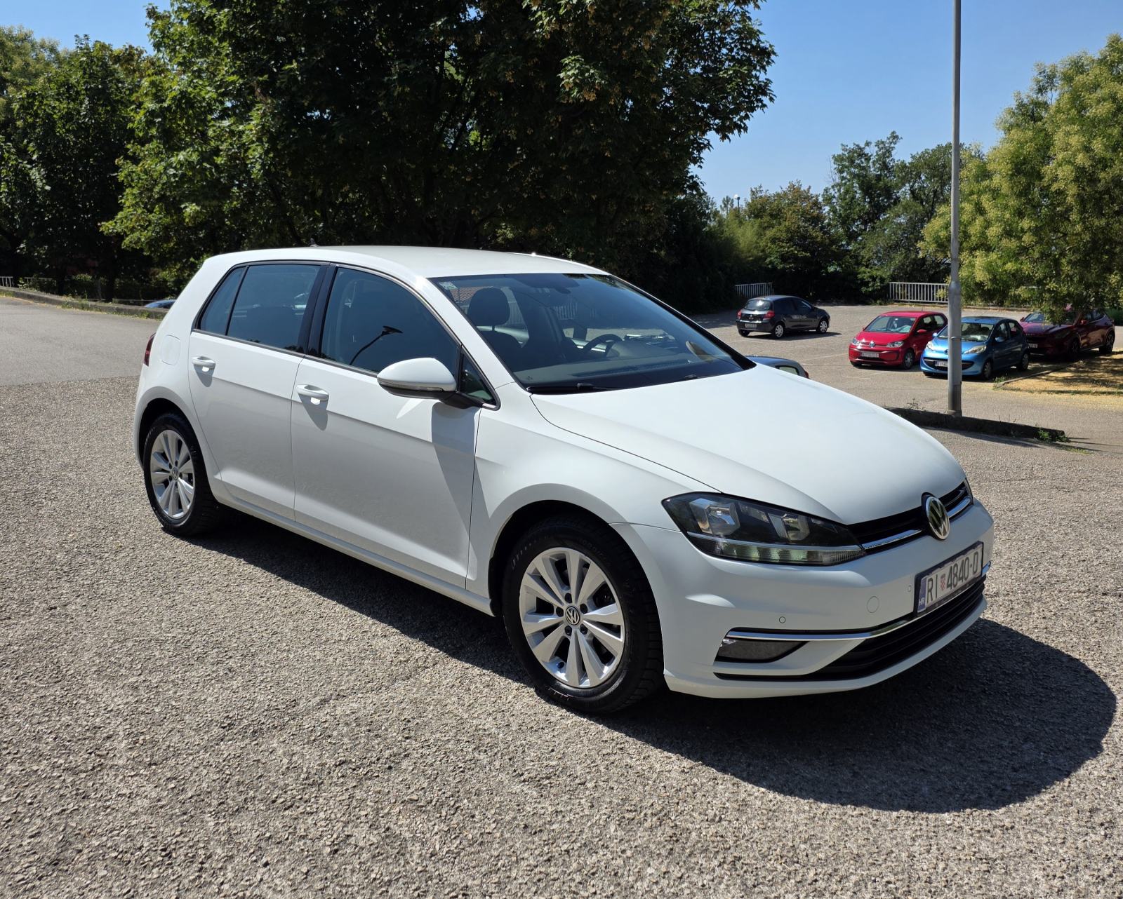 VW Golf 7.5 1,6 TDI Comfortline (1. vlasnik, 122.500km, reg 07/27), pogled izvana - slika 1