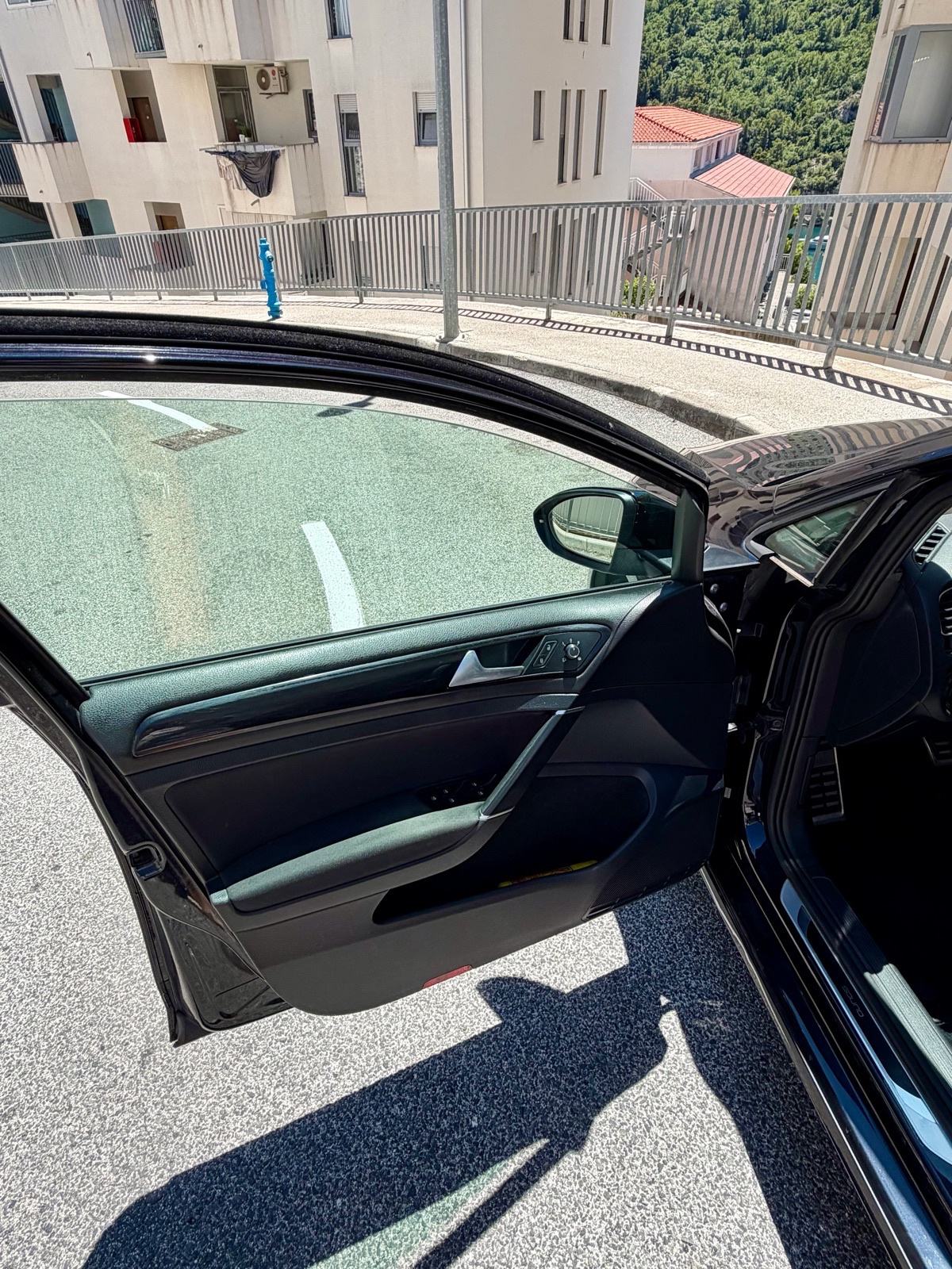 VW Golf 7.5 1,6 TDI automatik PANORAMA, SOUND, pogled izvana - slika 5