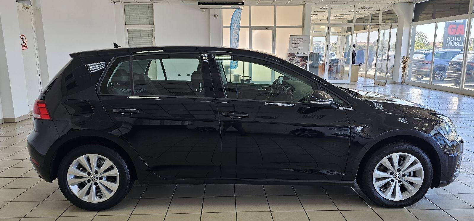 VW Golf 7,5 1,6 TDI COMFORTLINE,SAMO 104tkm, fotografija 8