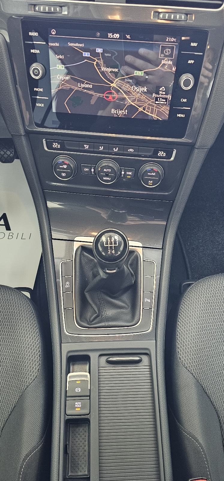 VW Golf 7,5 1,6 TDI COMFORTLINE,SAMO 104tkm, fotografija 14