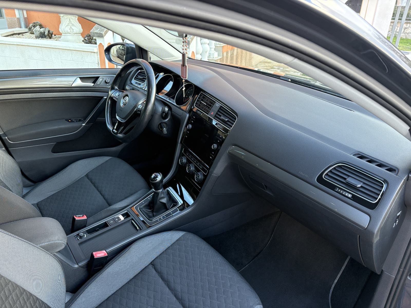 VW Golf 7.5 1,6 TDI,Matrix led svjetla,acc,radar.carplay,navigacija, fotografija 13