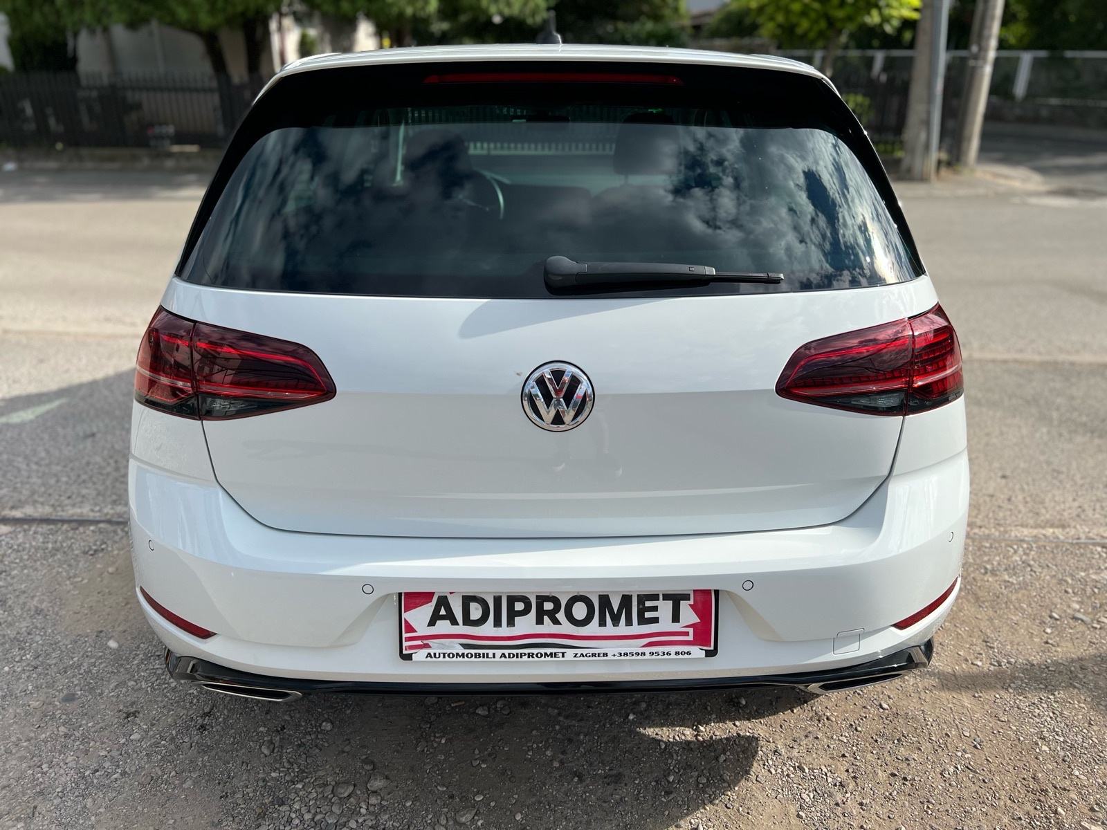 VW Golf 7.5 1,6 TDI *R-Line* // LED // REG 1 GOD !!, fotografija 6