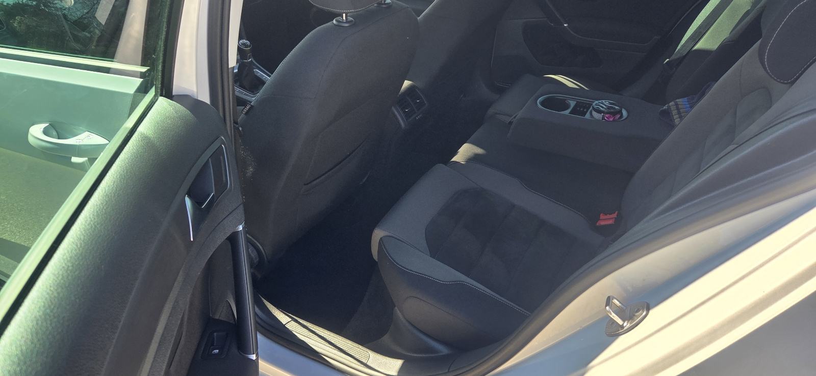 VW Golf 7.5 1,6 TDI R Line,Navi,webasto,Alu 19,Vlasnik vozila,servisna, fotografija 14