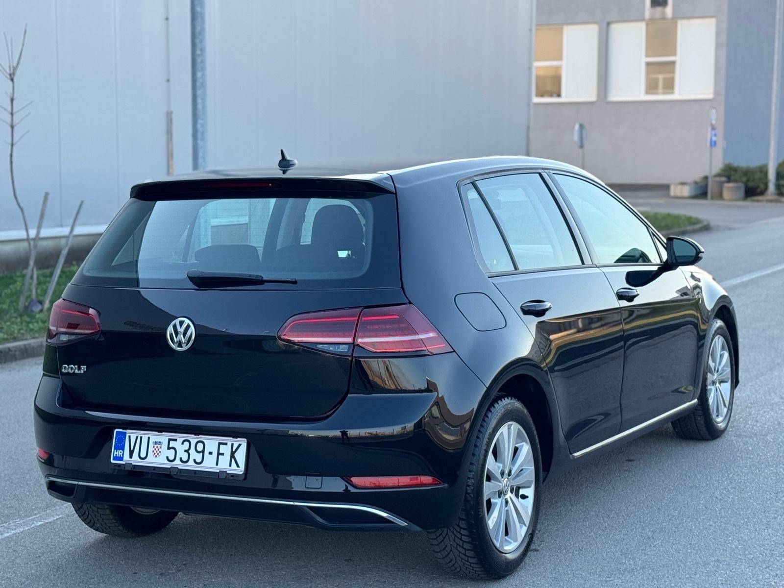 VW Golf 7.5 1,6 TDI, pogled izvana - slika 5