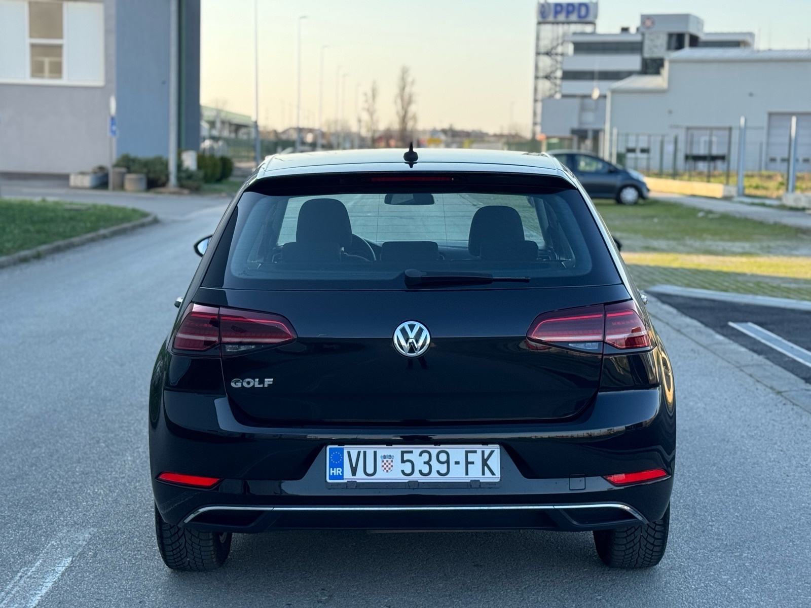 VW Golf 7.5 1,6 TDI, fotografija 6