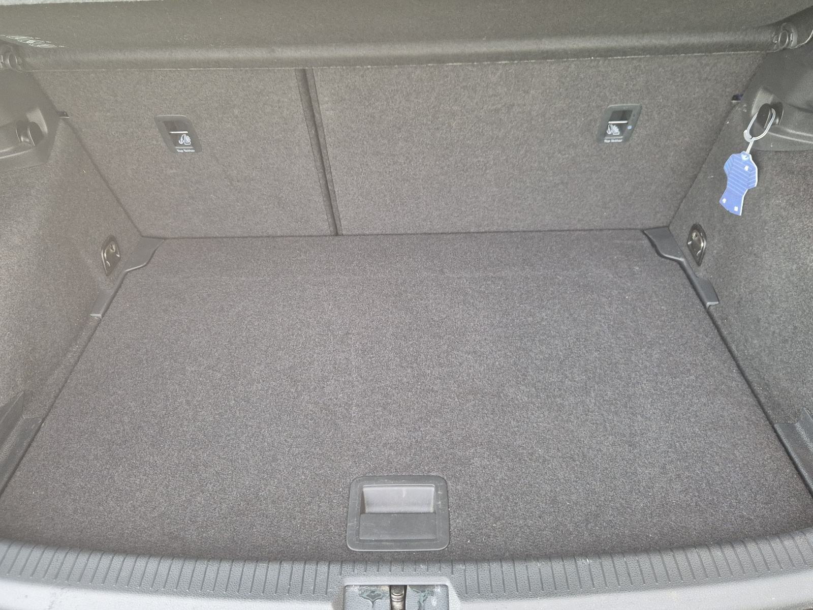 VW Golf 7.5 1,6 TDI, fotografija 17