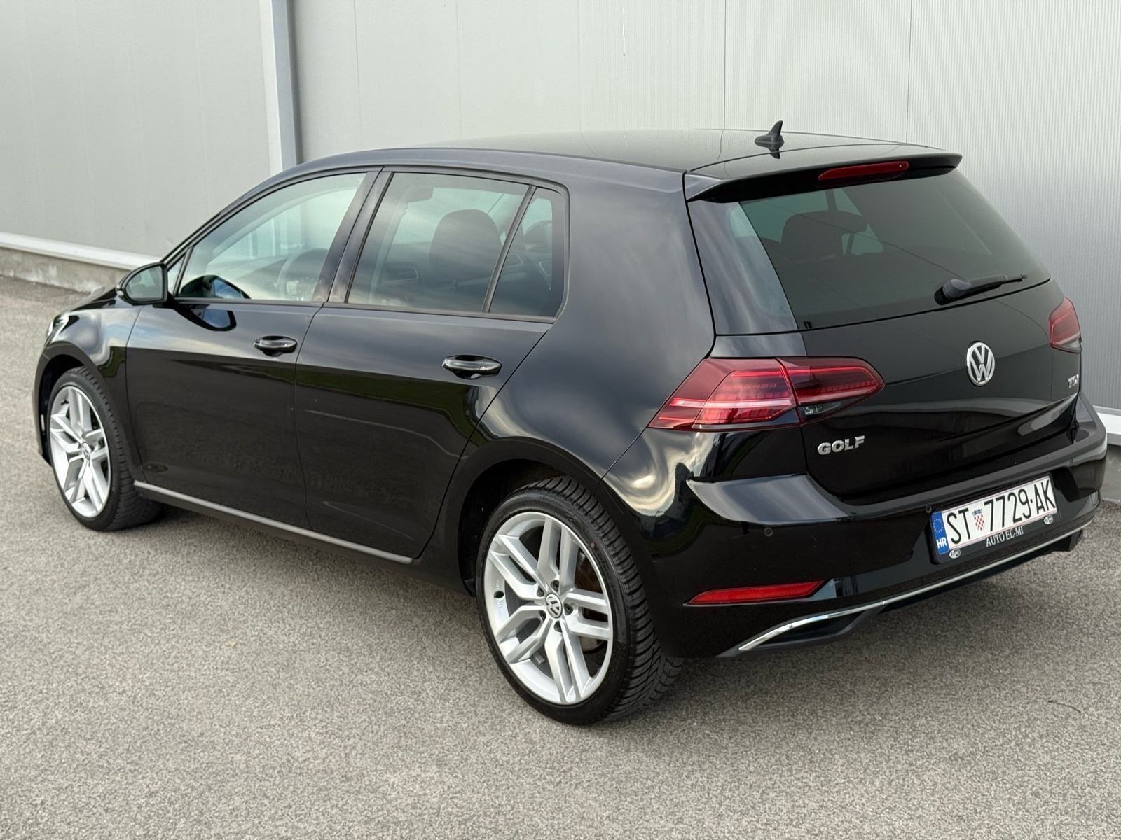 VW Golf 7.5 1.6 TDi*VIRTUAL*MATRIX*ALU18*ATRAKTIVAN*HR AUTO*, fotografija 8