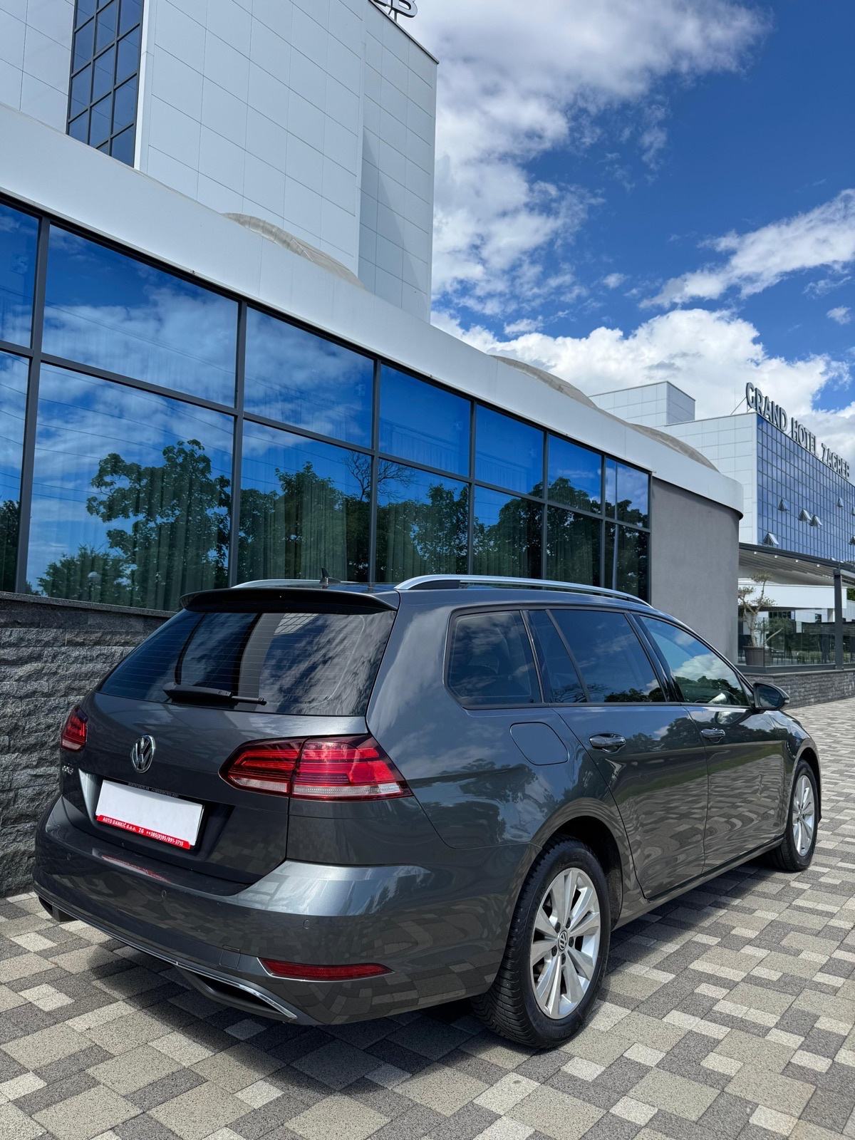 VW GOLF 7,5 2.0 TDI AUTOMATIK / Kao nov, fotografija 6