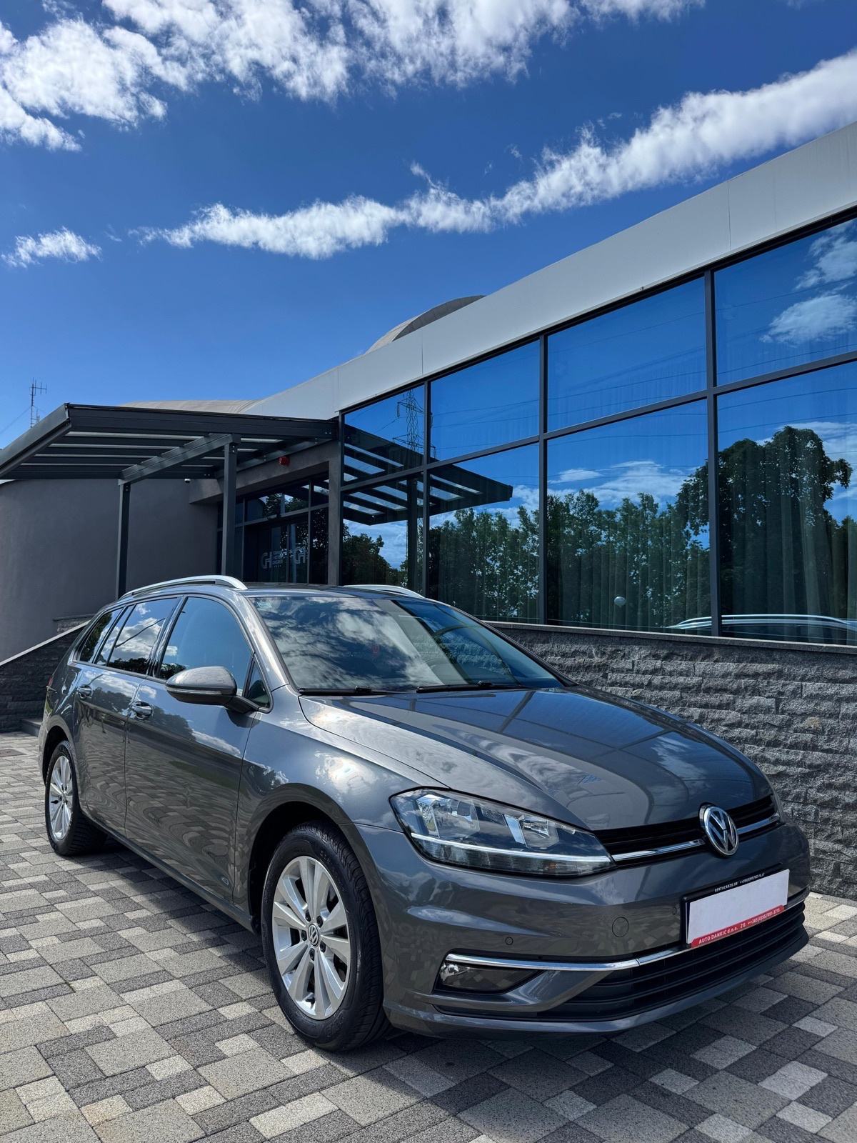 VW GOLF 7,5 2.0 TDI AUTOMATIK / Kao nov, fotografija 13