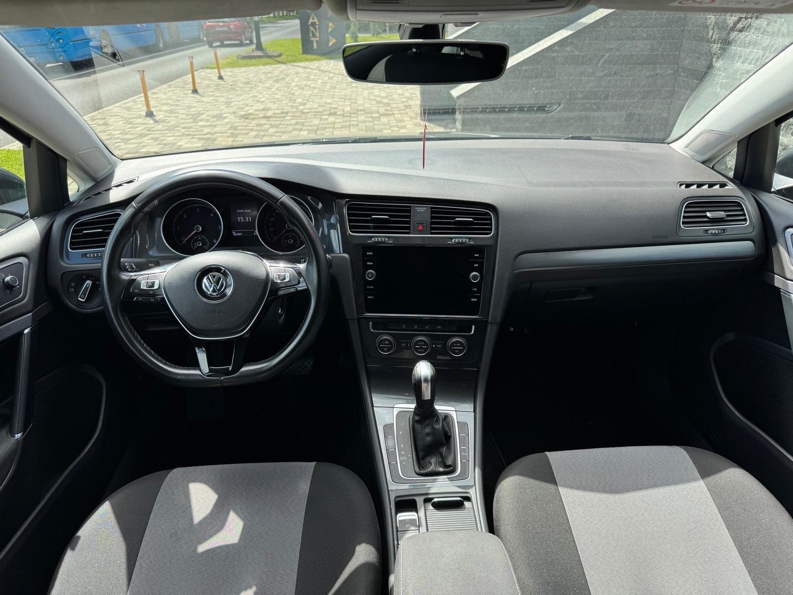 VW GOLF 7,5 2.0 TDI AUTOMATIK / Kao nov, fotografija 18