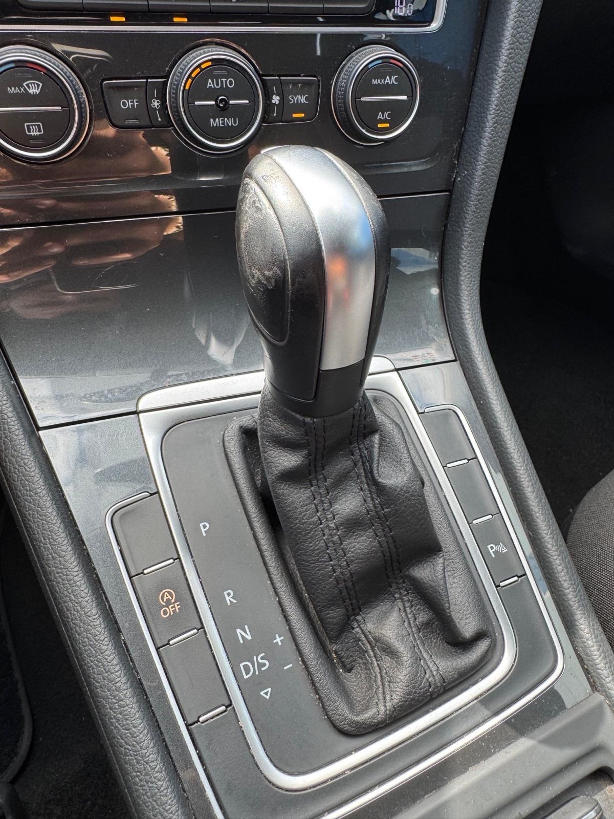 VW GOLF 7,5 2.0 TDI AUTOMATIK / Kao nov, fotografija 19