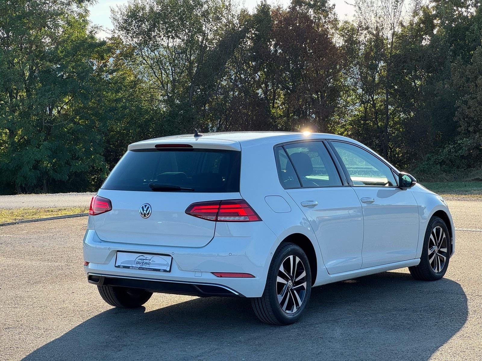 VW Golf 7.5 1.6TDI IQ DRIVE, fotografija 5
