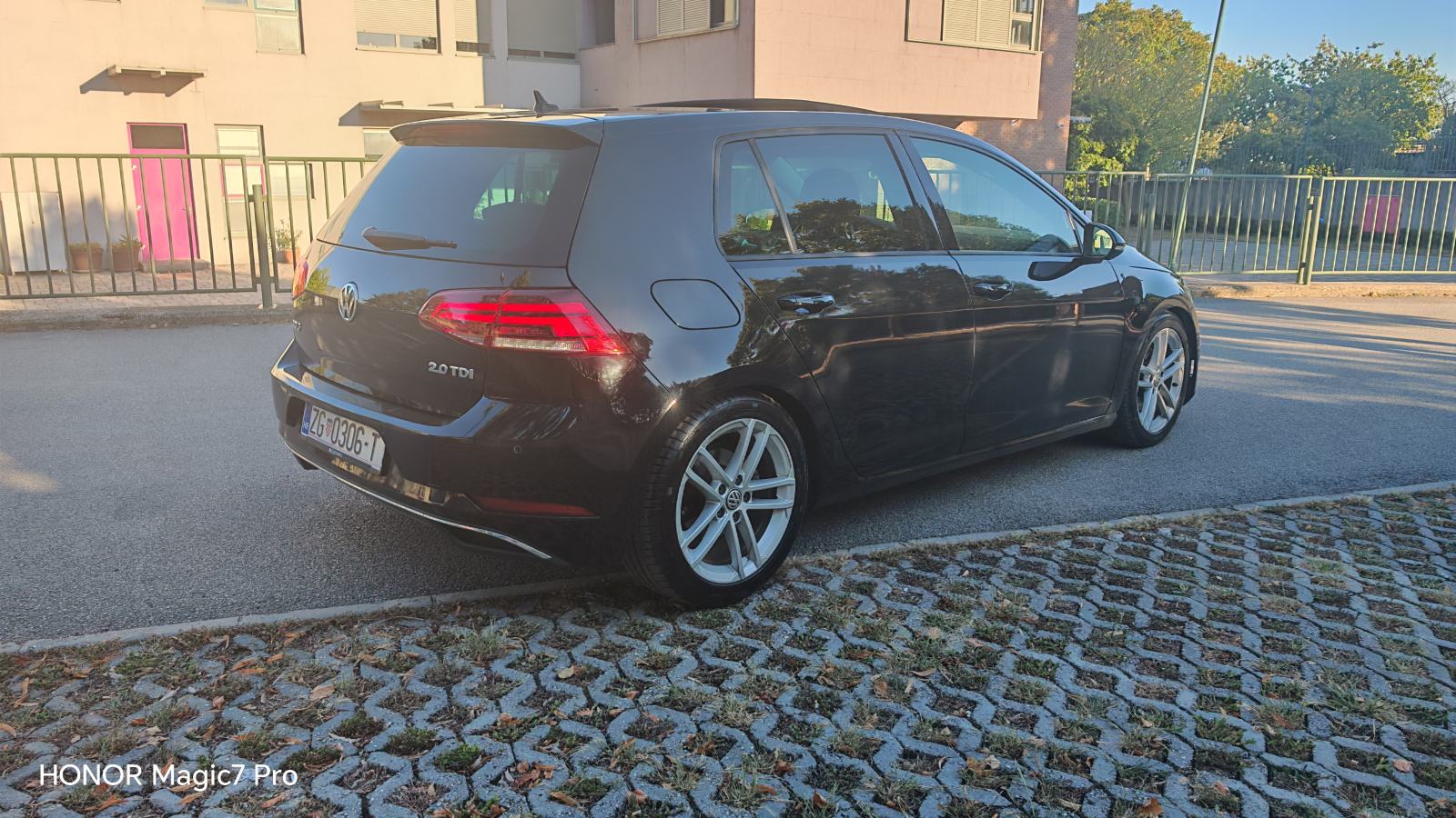 VW Golf 7.5 2,0 TDI 150 KS NAVI PANORAMA, fotografija 4