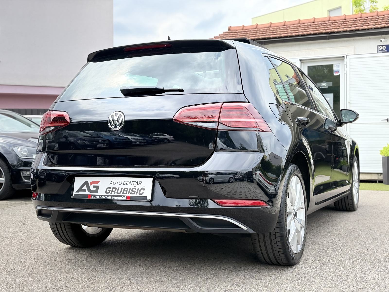 VW Golf 7,5 2,0 TDI ACC *Panorama* *1.vlasnik* *Servisna* *Jamstvo*, fotografija 13