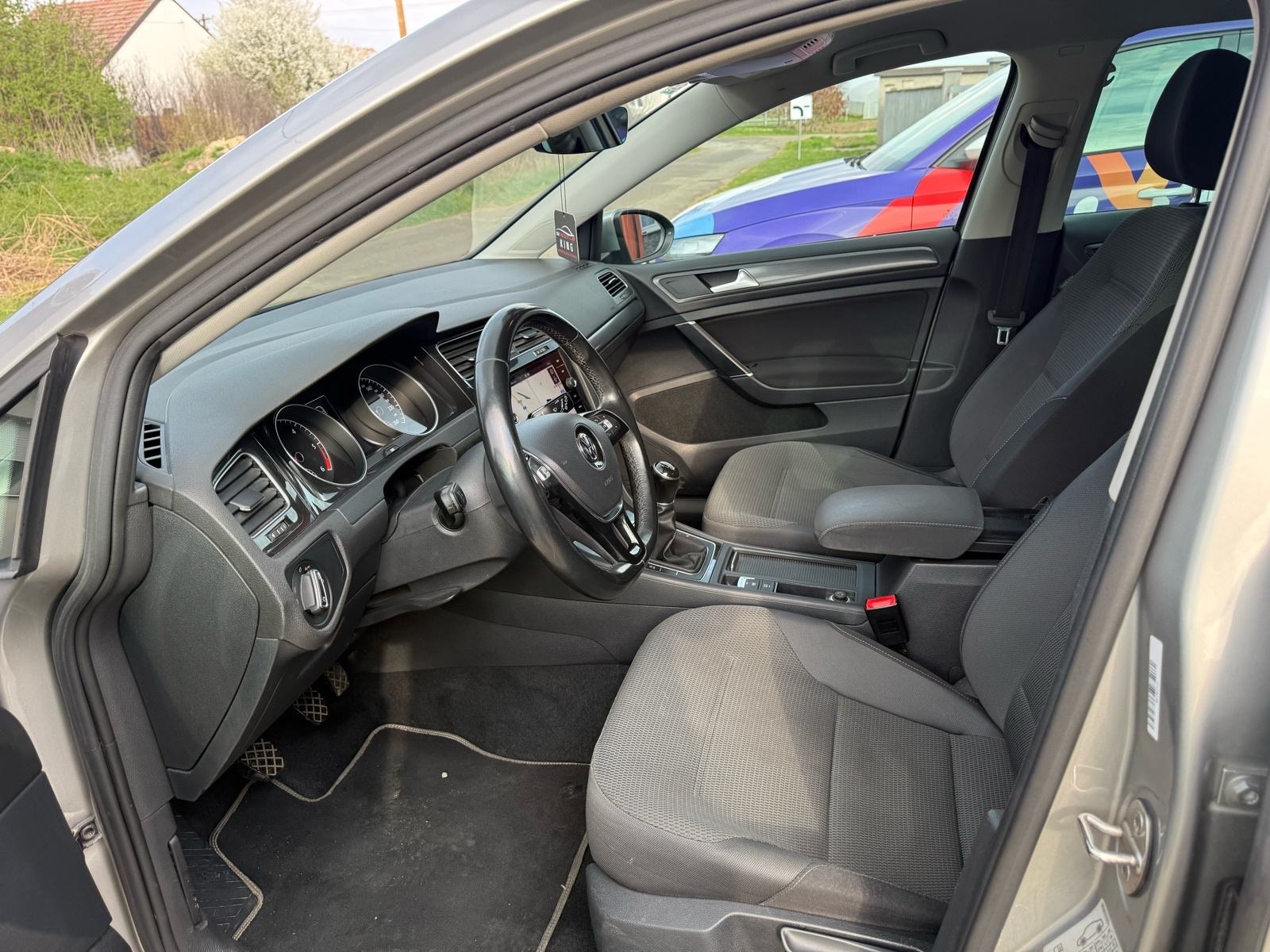 VW Golf 7.5 2,0 TDI BMT *NAPRAVLJEN VELIKI SERVIS* LEASING 350€/36 mj*, fotografija 12