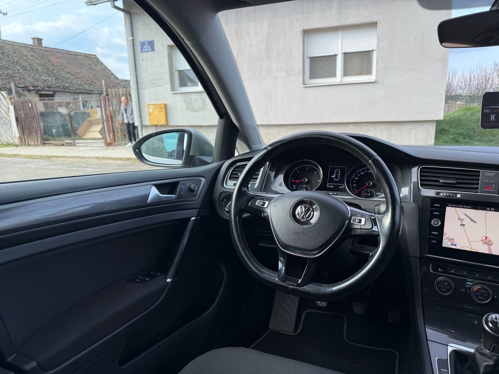 VW Golf 7.5 2,0 TDI BMT *NAPRAVLJEN VELIKI SERVIS* LEASING 350€/36 mj*, fotografija 13