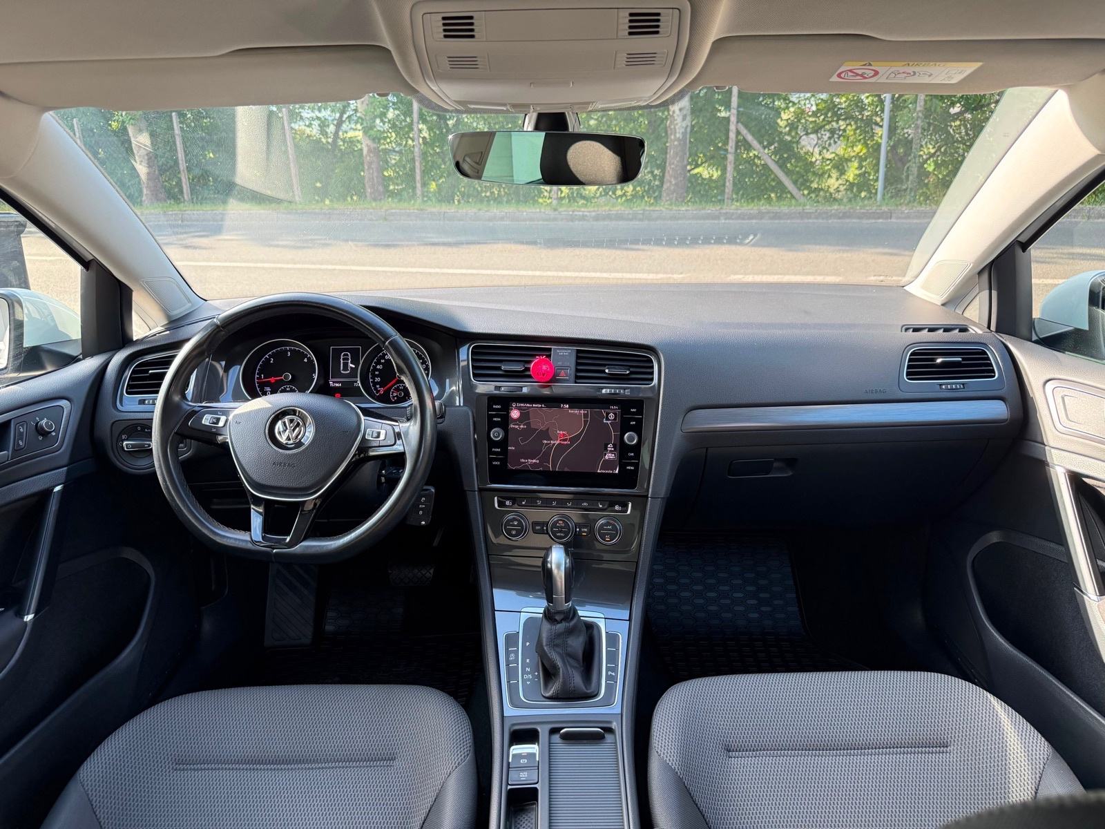 VW Golf 7.5 2,0 TDI DSG, fotografija 9