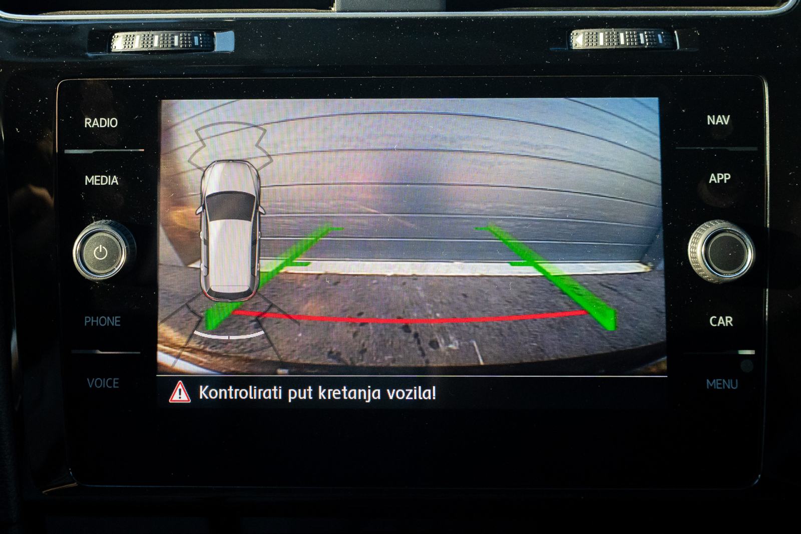 VW Golf 7.5 2,0 TDI, LED, Navi, ACC, u sutavu PDV-a, fotografija 16