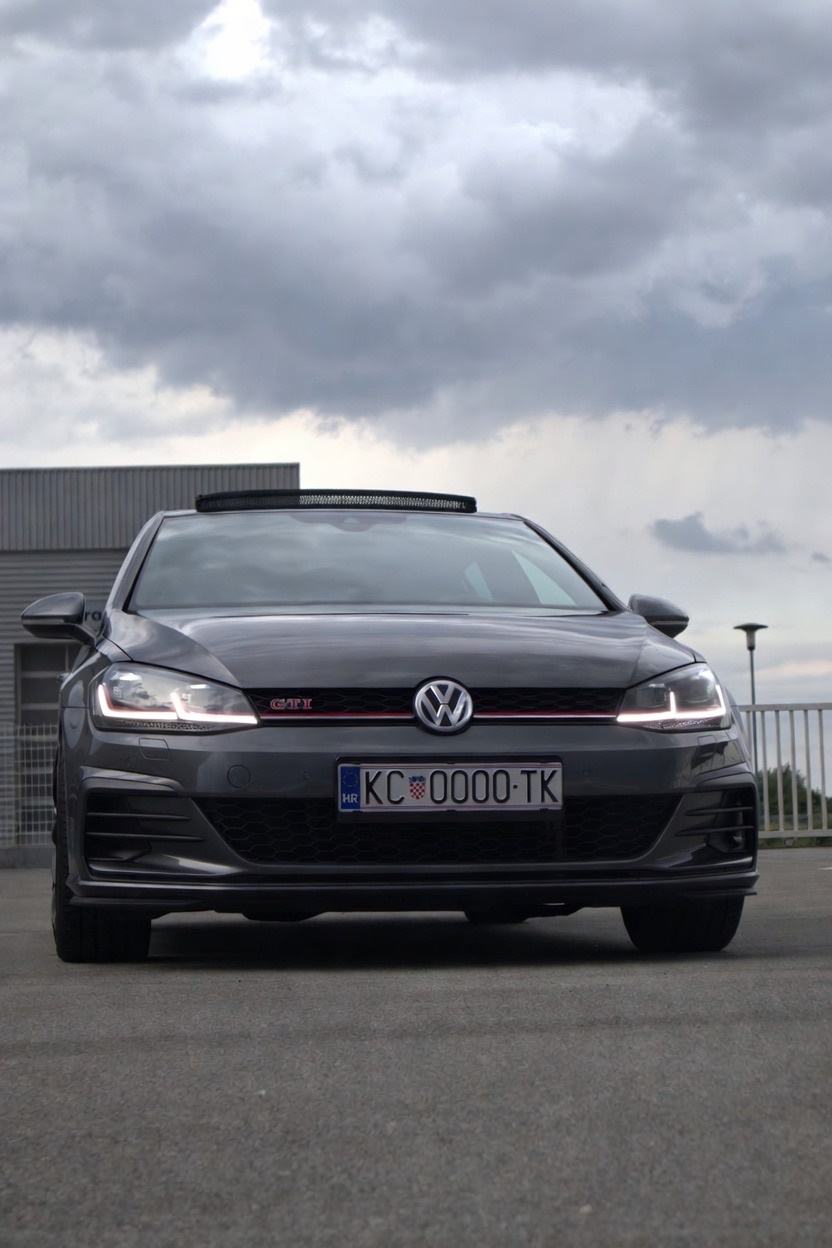 VW GOLF 7.5 2.0 TSI GTI PERFORMANCE DSG, fotografija 2