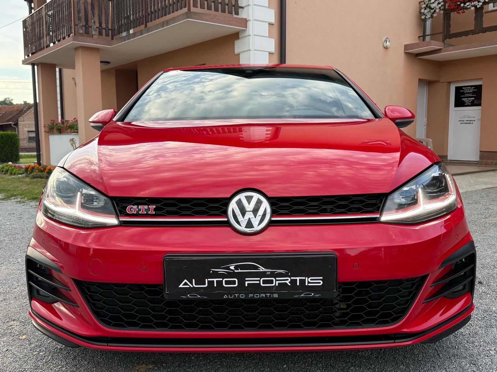 VW GOLF 7.5 2.0 TSI GTI PERFORMANCE•VIRTUAL•LED•DSG•NAVI•GARANCIJA•, fotografija 4