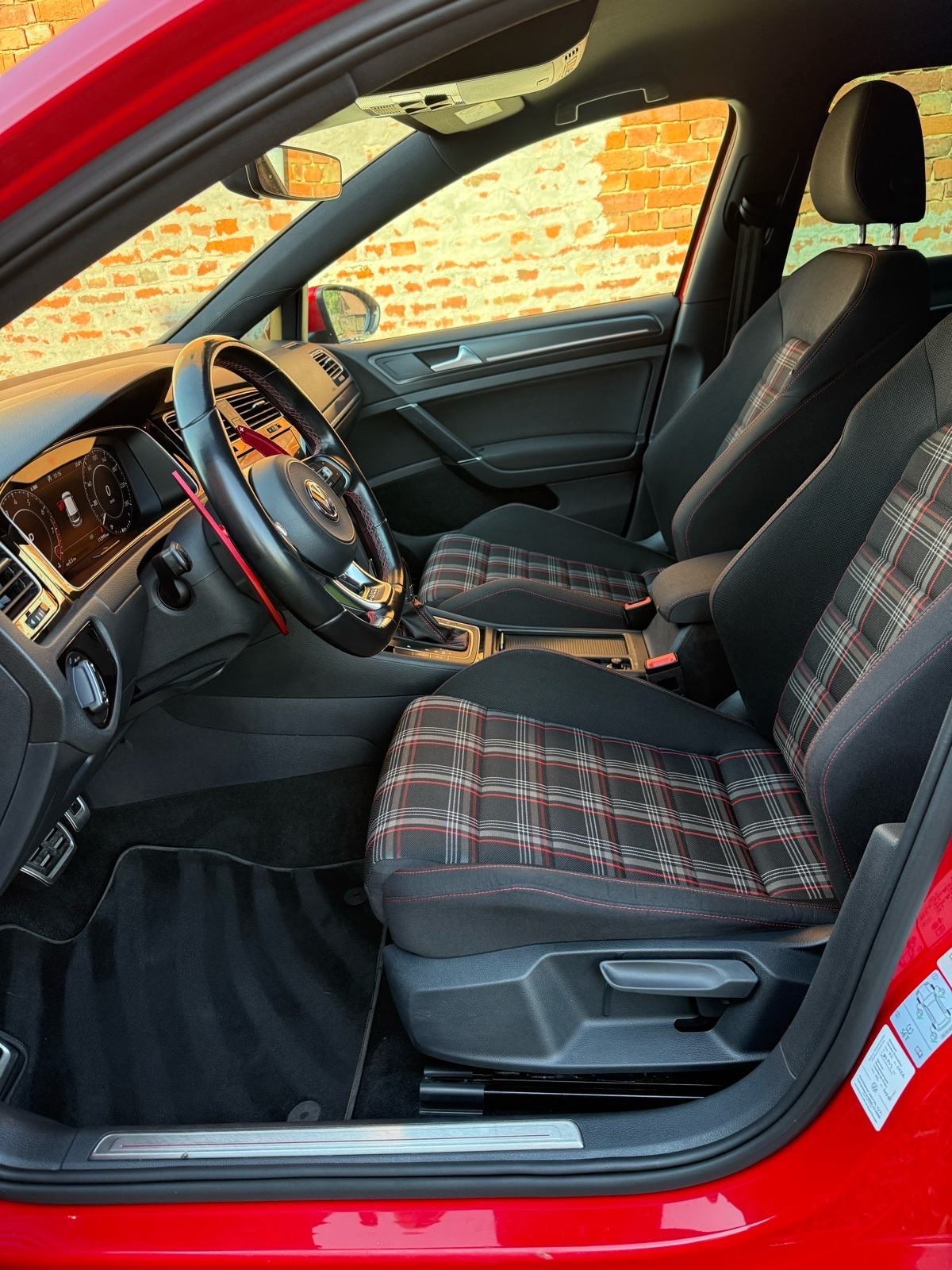 VW GOLF 7.5 2.0 TSI GTI PERFORMANCE•VIRTUAL•LED•DSG•NAVI•GARANCIJA•, fotografija 14