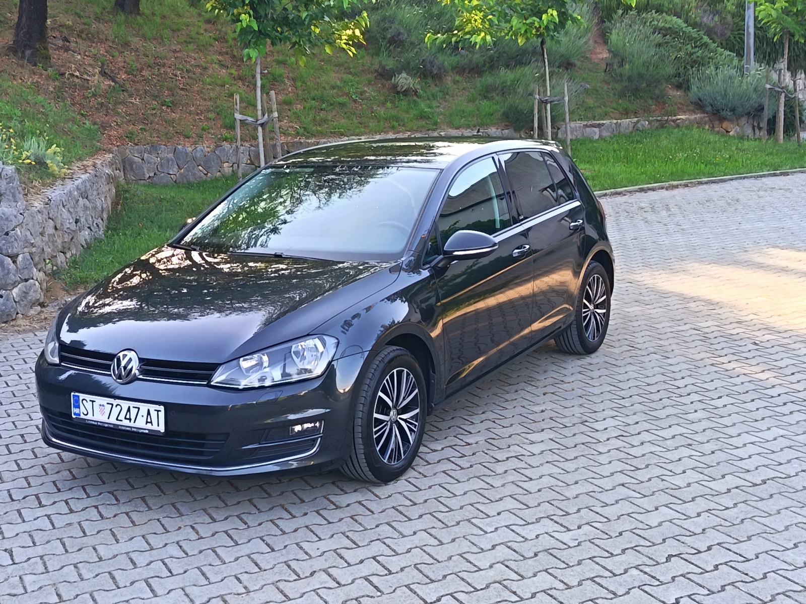 VW Golf 16 Tdi All-Star reg godinu dana, fotografija 9